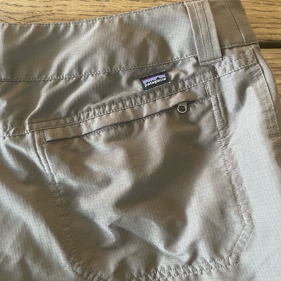 Patagonia Hiking Pants - Picture 3 of 5